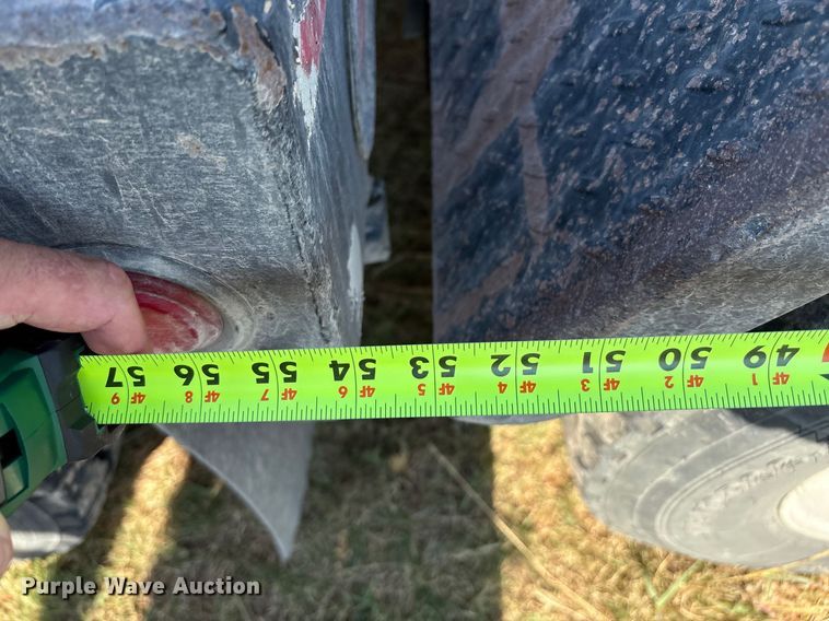 image for item EM0521 2019 Fontaine Magnitude HFLD lowboy equipment trailer