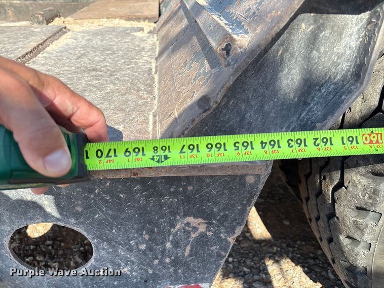 image for item EM0521 2019 Fontaine Magnitude HFLD lowboy equipment trailer