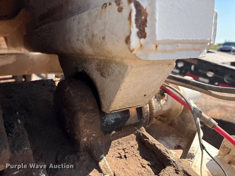 image for item EM0522 2007 CTS HRD-32 end dump trailer