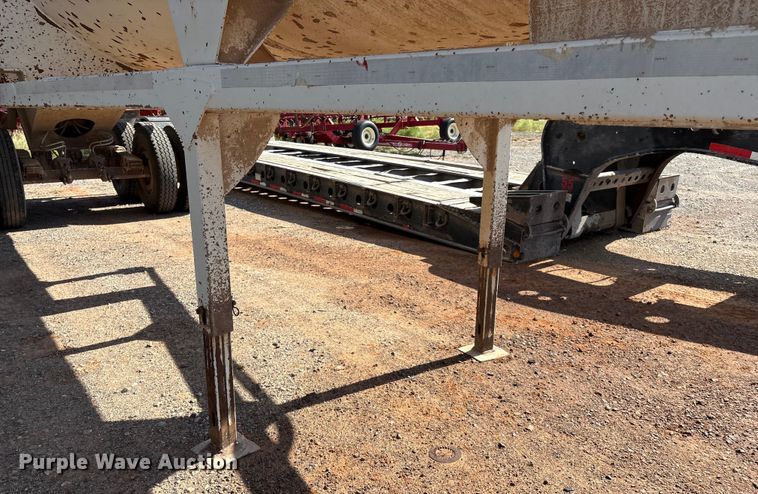 image for item EM0522 2007 CTS HRD-32 end dump trailer