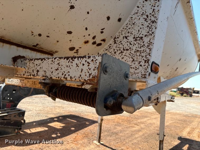 image for item EM0522 2007 CTS HRD-32 end dump trailer