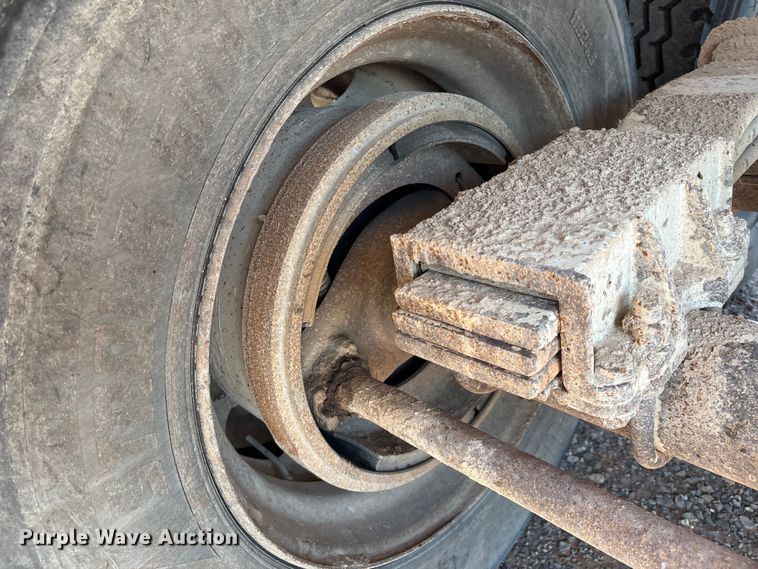 image for item EM0522 2007 CTS HRD-32 end dump trailer