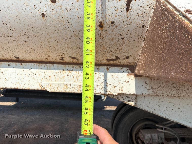 image for item EM0522 2007 CTS HRD-32 end dump trailer