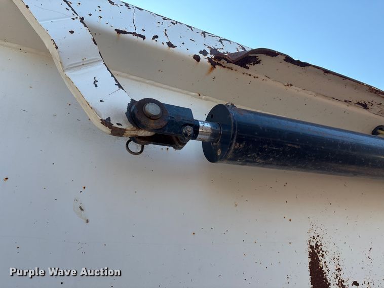 image for item EM0522 2007 CTS HRD-32 end dump trailer