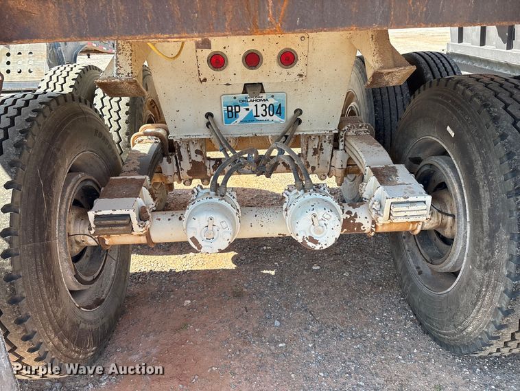 image for item EM0522 2007 CTS HRD-32 end dump trailer