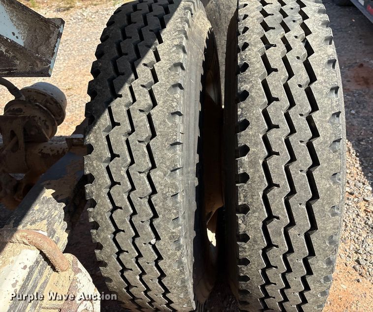 image for item EM0522 2007 CTS HRD-32 end dump trailer