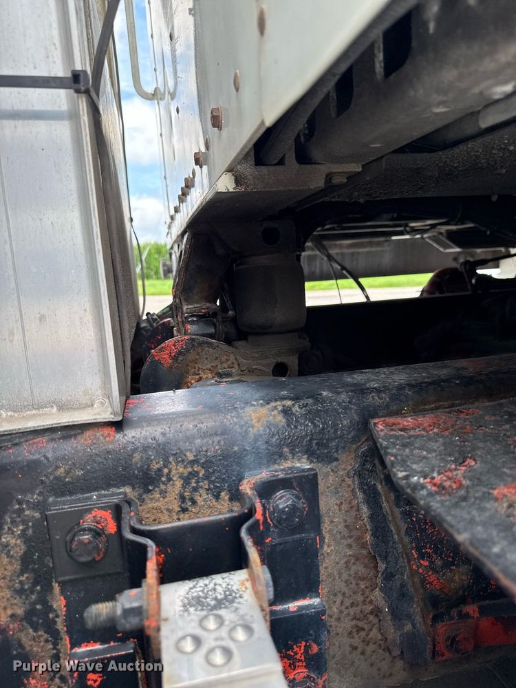 image for item EM2173 2003 Kenworth semi truck