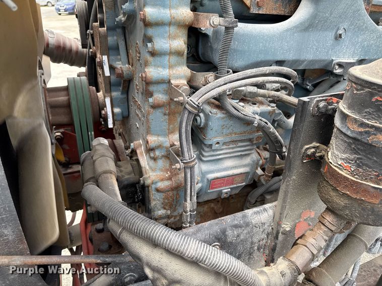 image for item EM2173 2003 Kenworth semi truck