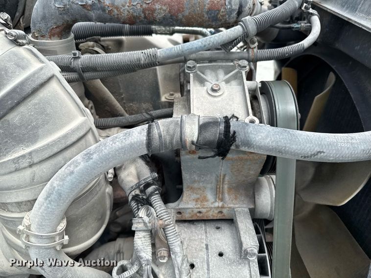 image for item EM2173 2003 Kenworth semi truck