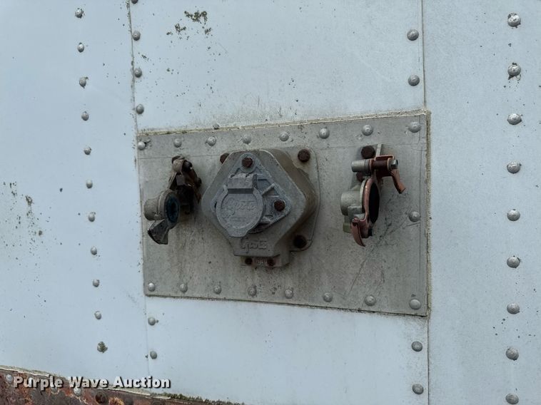 image for item EM2221 1989 Stoughton AVVW-485T-S-C dry van trailer