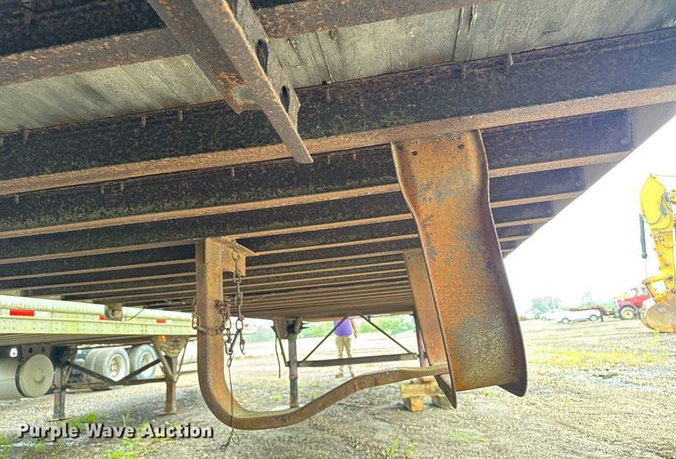 image for item EM2221 1989 Stoughton AVVW-485T-S-C dry van trailer