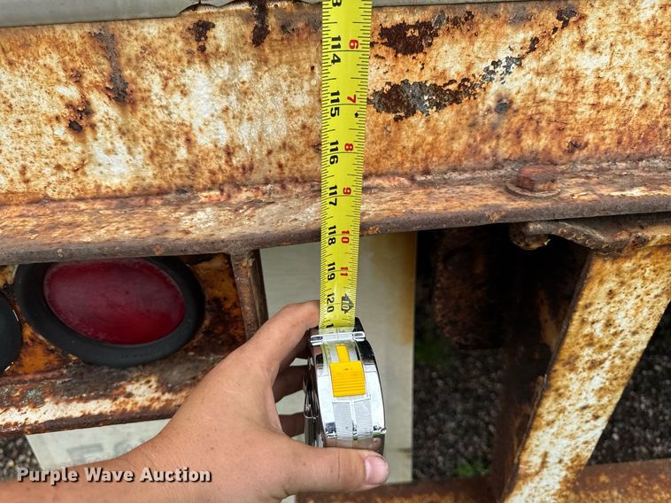 image for item EM2221 1989 Stoughton AVVW-485T-S-C dry van trailer