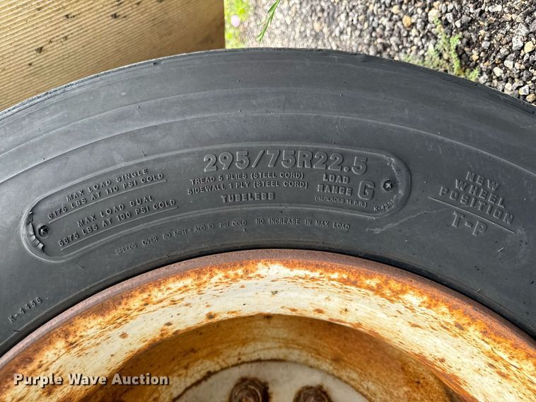 image for item EM2221 1989 Stoughton AVVW-485T-S-C dry van trailer