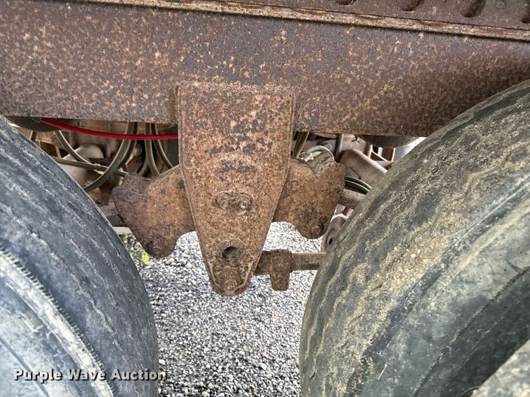 image for item EM2221 1989 Stoughton AVVW-485T-S-C dry van trailer