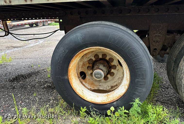 image for item EM2221 1989 Stoughton AVVW-485T-S-C dry van trailer