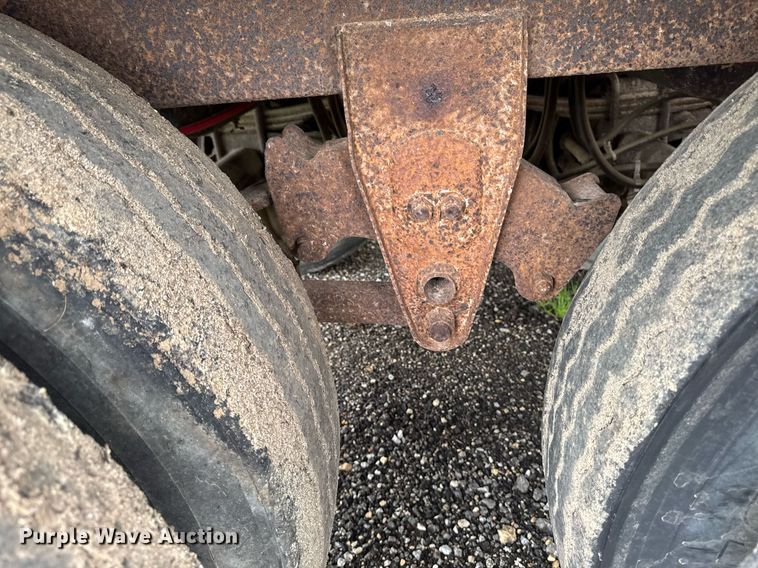 image for item EM2221 1989 Stoughton AVVW-485T-S-C dry van trailer