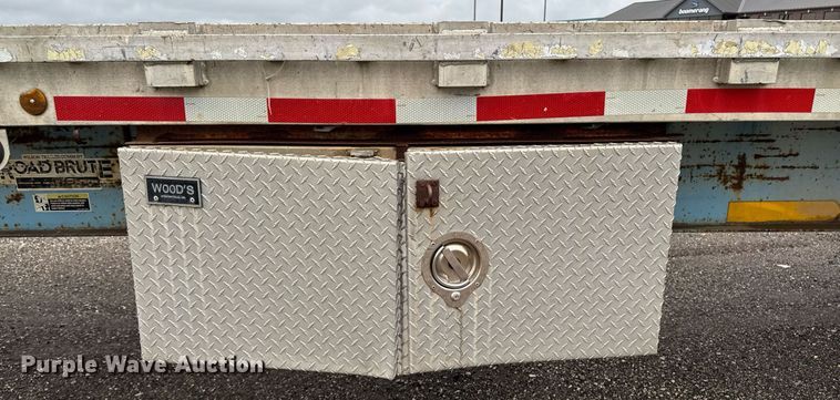 image for item EM2222 1990 Wilson CF-900 flatbed trailer