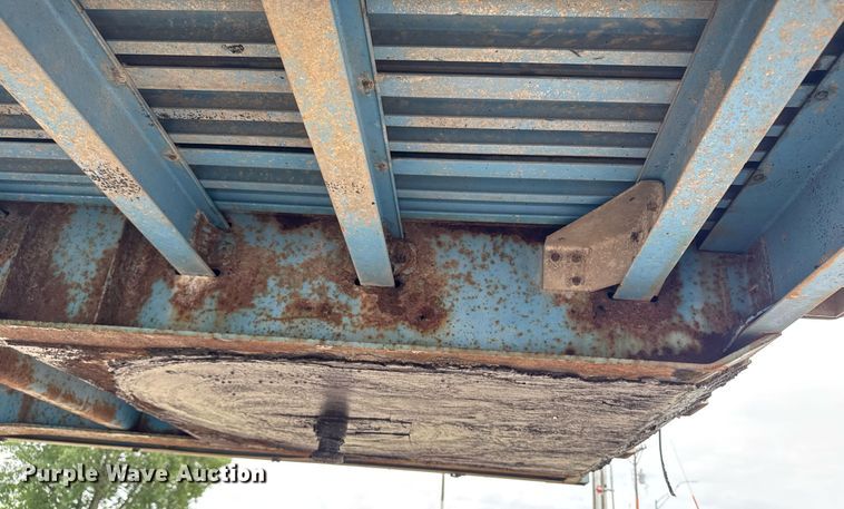 image for item EM2222 1990 Wilson CF-900 flatbed trailer