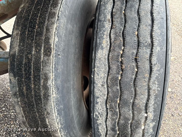 image for item EM2222 1990 Wilson CF-900 flatbed trailer