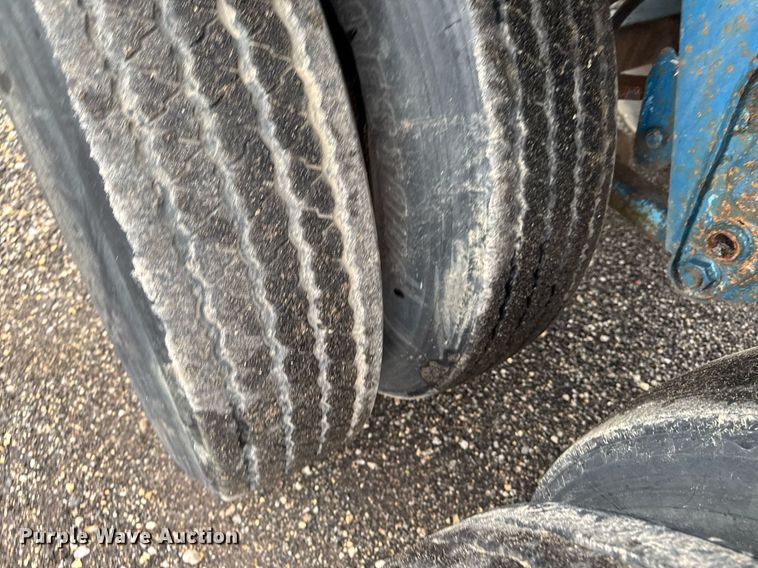 image for item EM2222 1990 Wilson CF-900 flatbed trailer