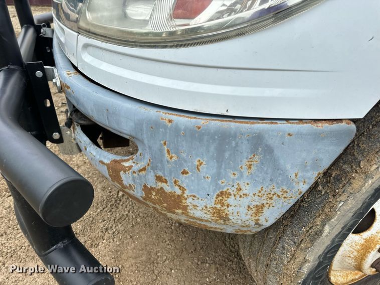 image for item EN4521 2007 International 4400 truck cab and chassis