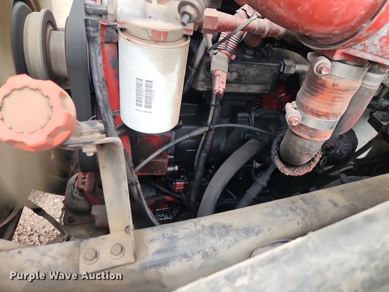 image for item EO4624 2007 Volvo VNL semi truck