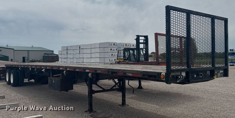 image for item ER2208 1997 Trailermobile flatbed trailer