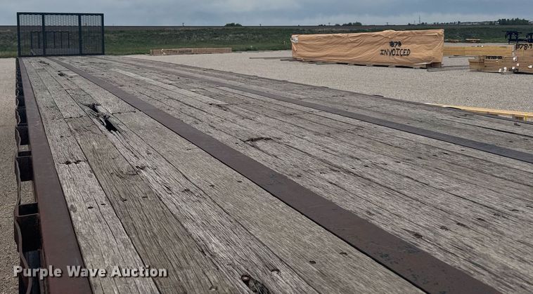 image for item ER2208 1997 Trailermobile flatbed trailer