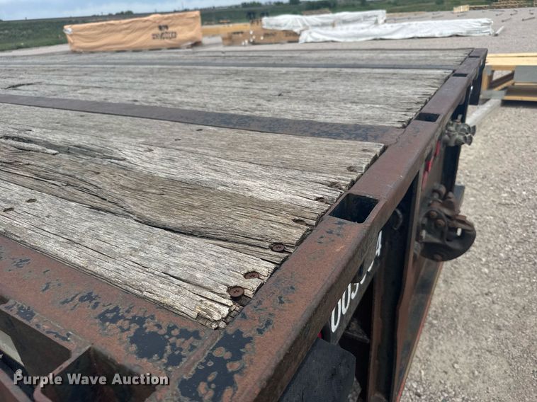 image for item ER2208 1997 Trailermobile flatbed trailer