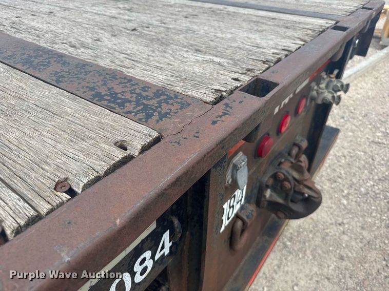 image for item ER2208 1997 Trailermobile flatbed trailer