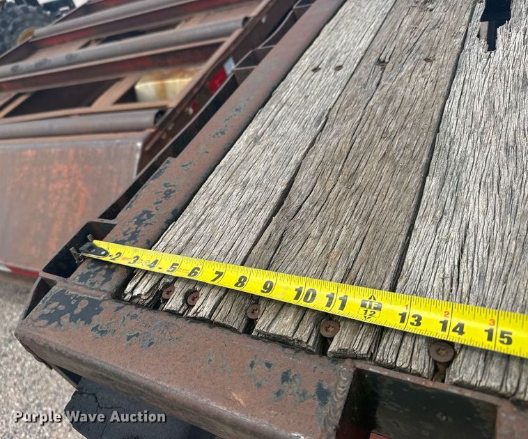 image for item ER2208 1997 Trailermobile flatbed trailer