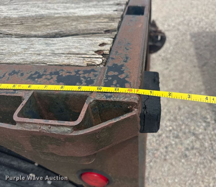 image for item ER2208 1997 Trailermobile flatbed trailer