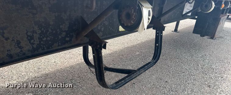 image for item ER2208 1997 Trailermobile flatbed trailer