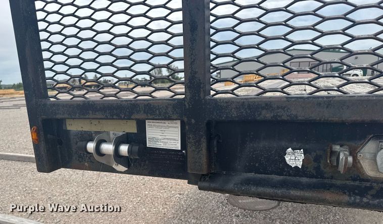 image for item ER2208 1997 Trailermobile flatbed trailer