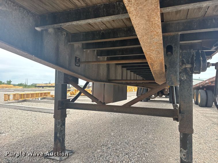 image for item ER2208 1997 Trailermobile flatbed trailer