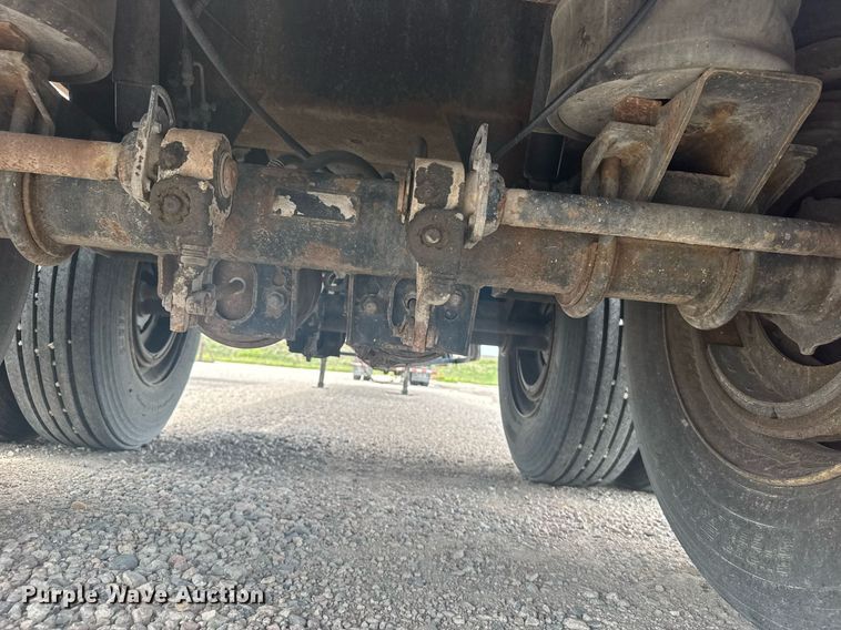 image for item ER2208 1997 Trailermobile flatbed trailer