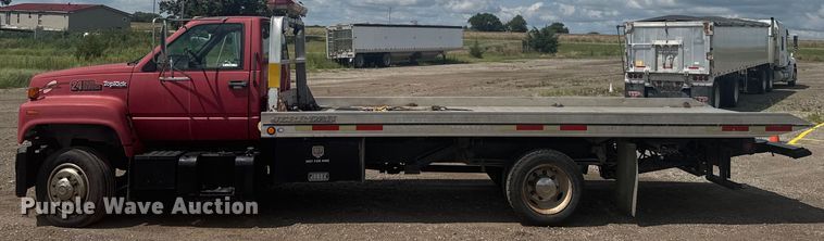 image for item ER2224 1996 GMC TopKick rollback truck