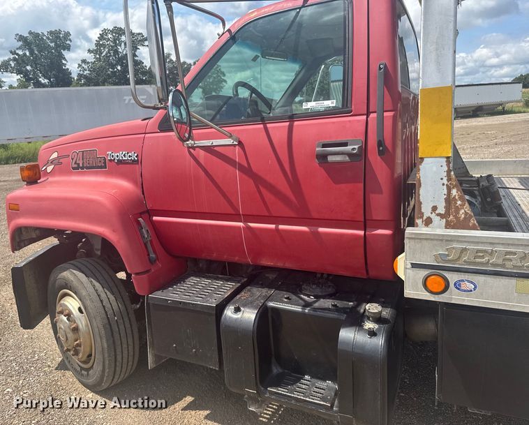 image for item ER2224 1996 GMC TopKick rollback truck