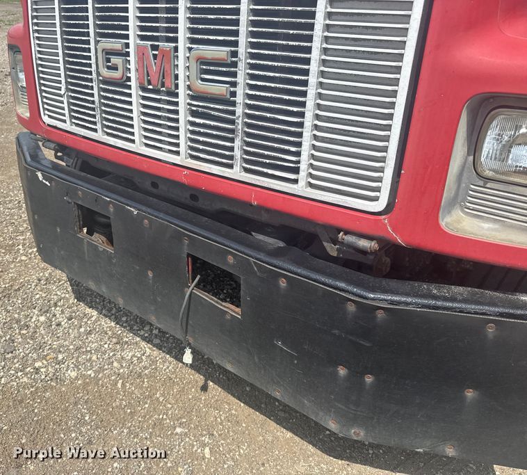 image for item ER2224 1996 GMC TopKick rollback truck