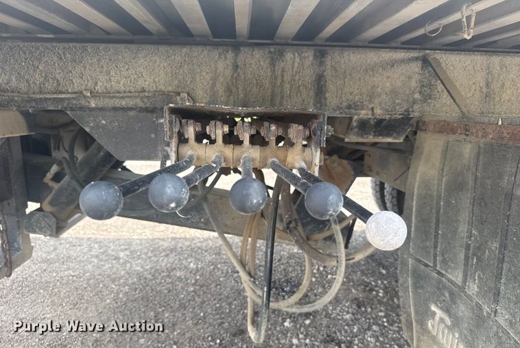 image for item ER2224 1996 GMC TopKick rollback truck