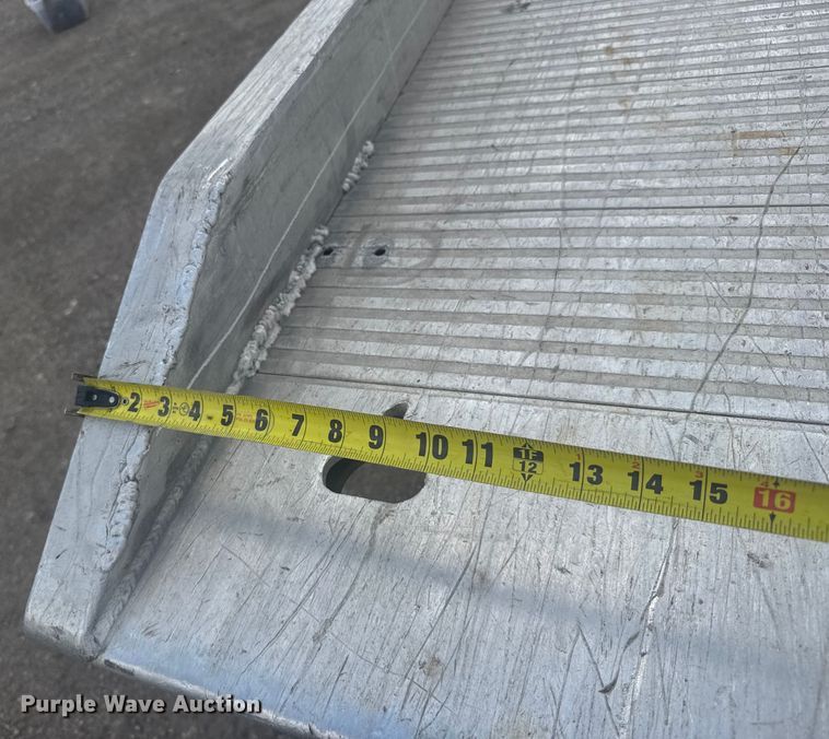 image for item ER2224 1996 GMC TopKick rollback truck