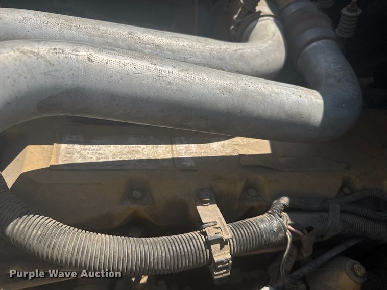 image for item ER2224 1996 GMC TopKick rollback truck