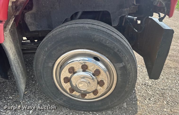 image for item ER2224 1996 GMC TopKick rollback truck