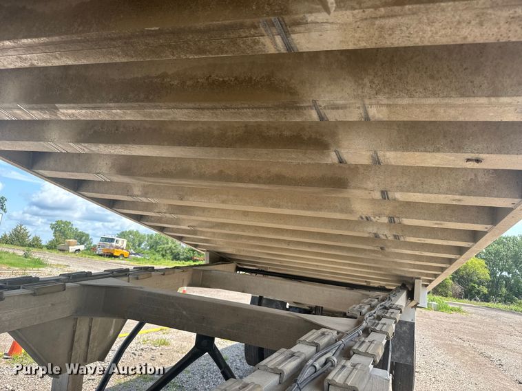 image for item ER2225 2014 Travis Body end dump trailer