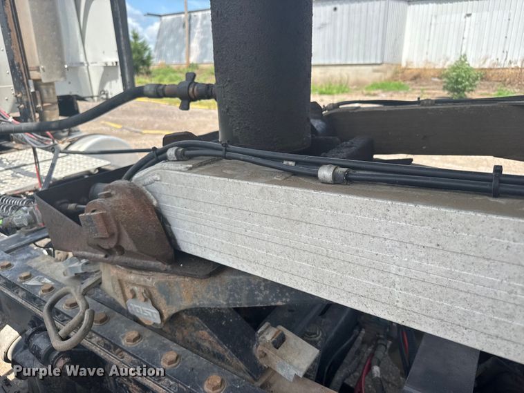 image for item ER2225 2014 Travis Body end dump trailer