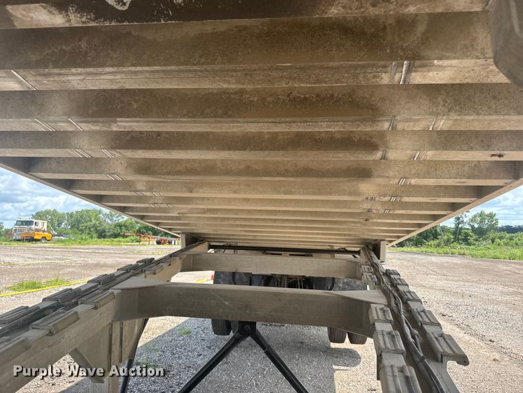 image for item ER2225 2014 Travis Body end dump trailer