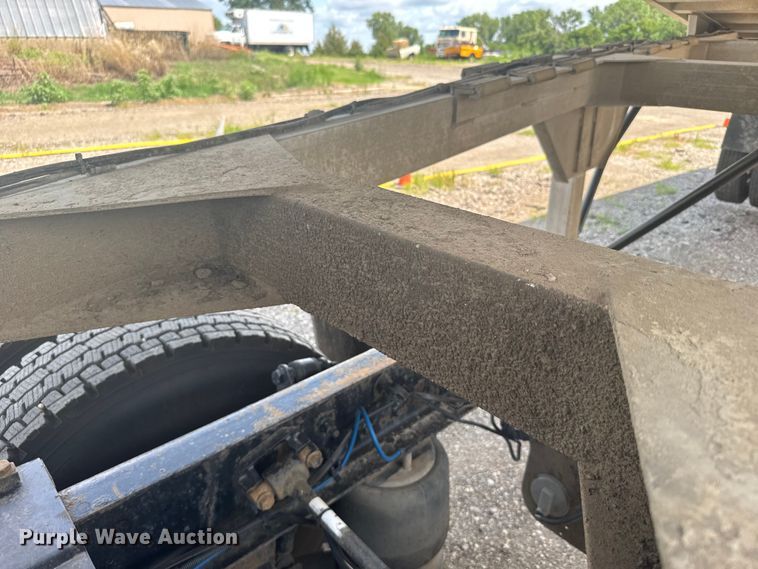 image for item ER2225 2014 Travis Body end dump trailer