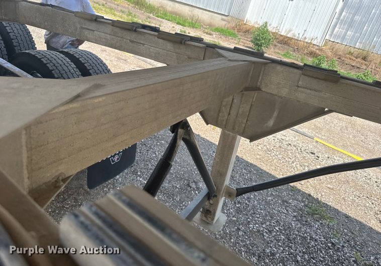 image for item ER2225 2014 Travis Body end dump trailer