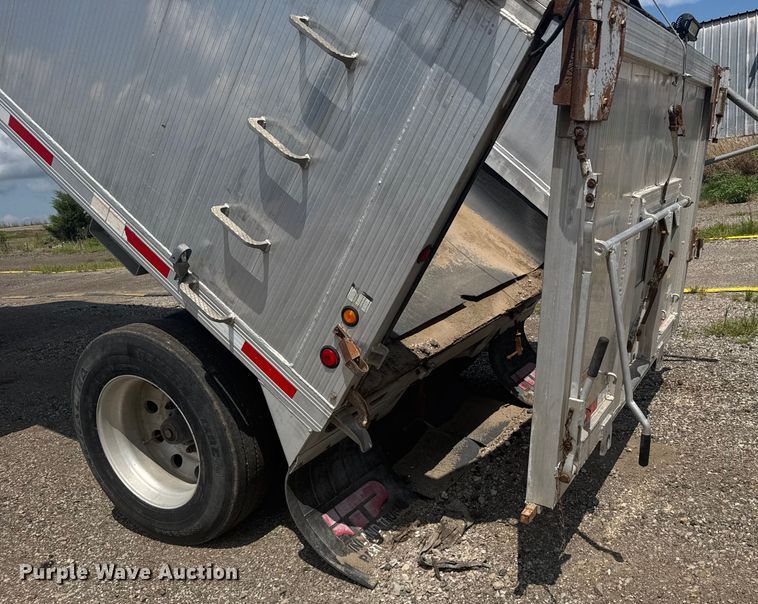 image for item ER2225 2014 Travis Body end dump trailer