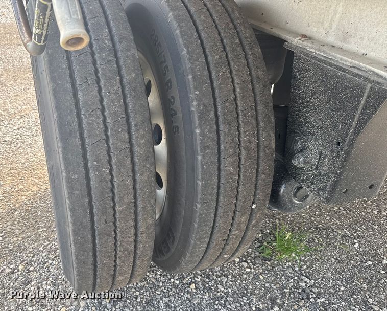 image for item ER2225 2014 Travis Body end dump trailer